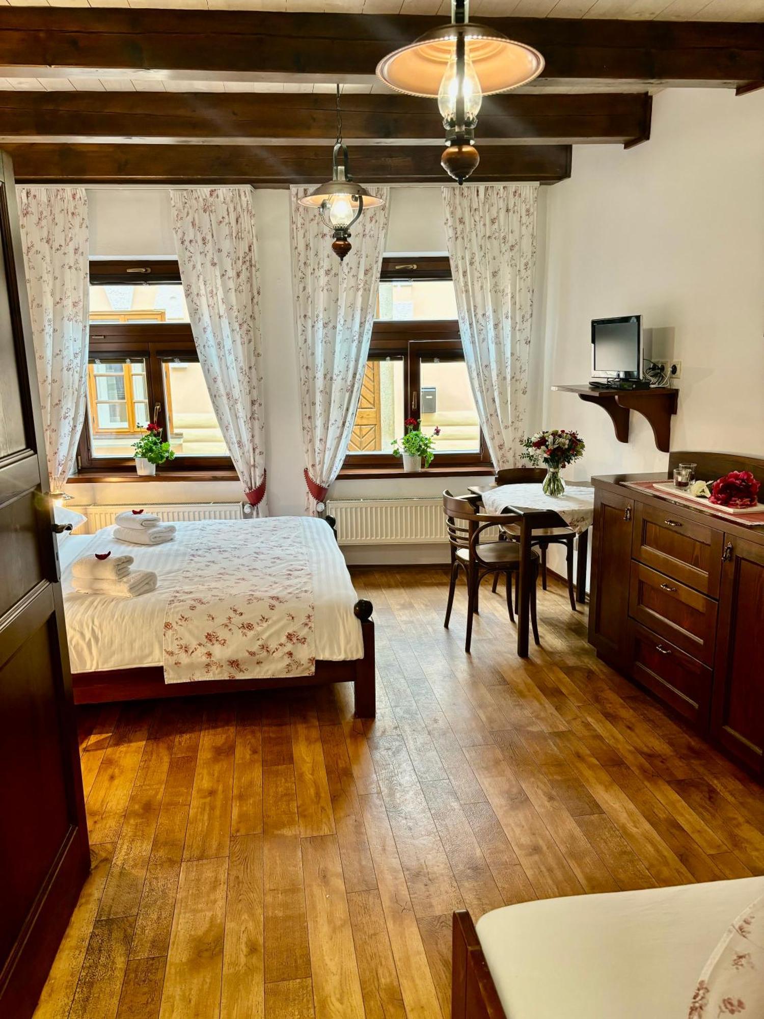 Penzion Pohadka Trebon Bagian luar foto